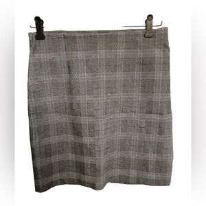 5/20$ Dynamite Gray Plaid Women's Skirt size medium